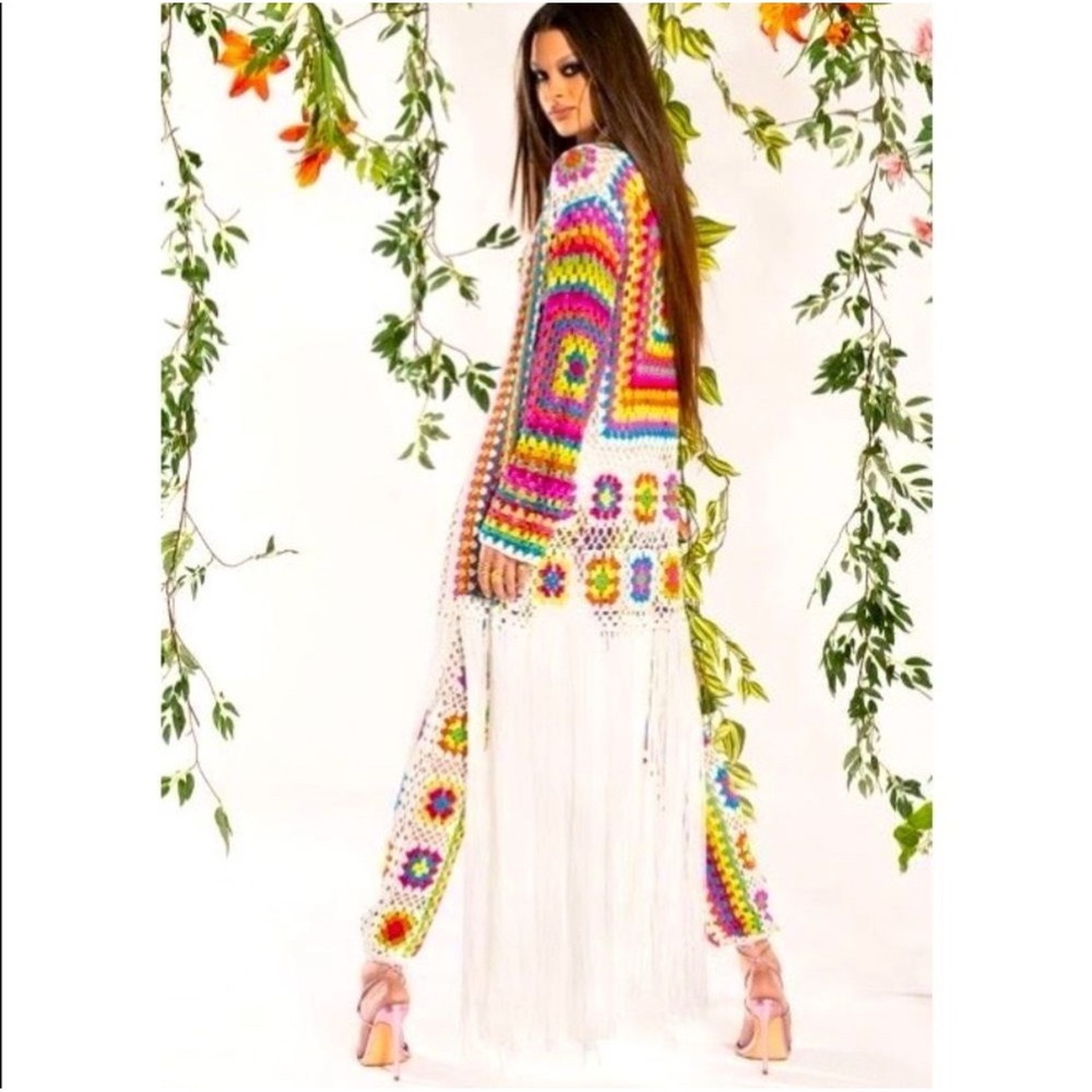 AKIRA Resort Crochet Granny Square Cardigan Womens S Multi Long Fringe Boho 🔥
